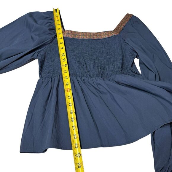 Strut And Bolt Top Milkmaid Peasant Prairie Blue Smocked Square Neck L - Picture 8 of 8
